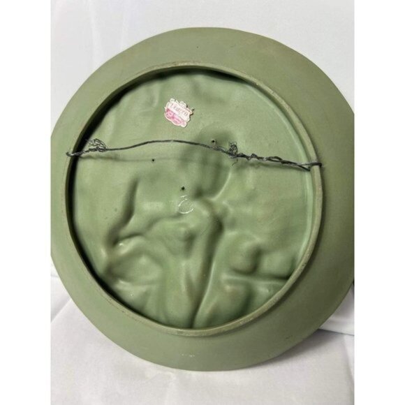 UCAGCO Ceramic Rococo Plates Set of 2 - Picture 7 of 9